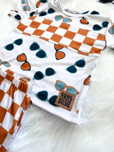 Load image into Gallery viewer, Sunnies Upton Tee